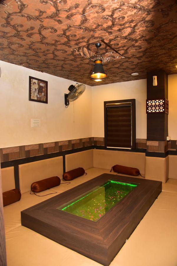 Bright Palace Restaurant And Residency Hotel Shimoga Eksteriør billede